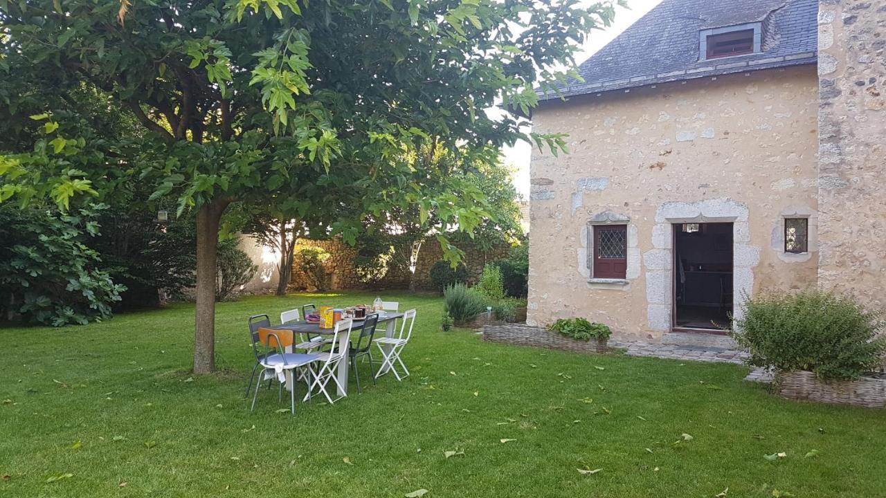 Manoir De La Croix Verte Le Bailleul Eksteriør bilde